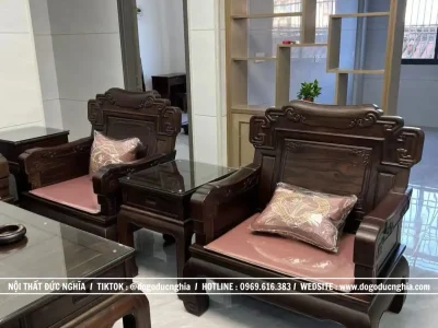 bo-ghe-trien-tranh-go-gu