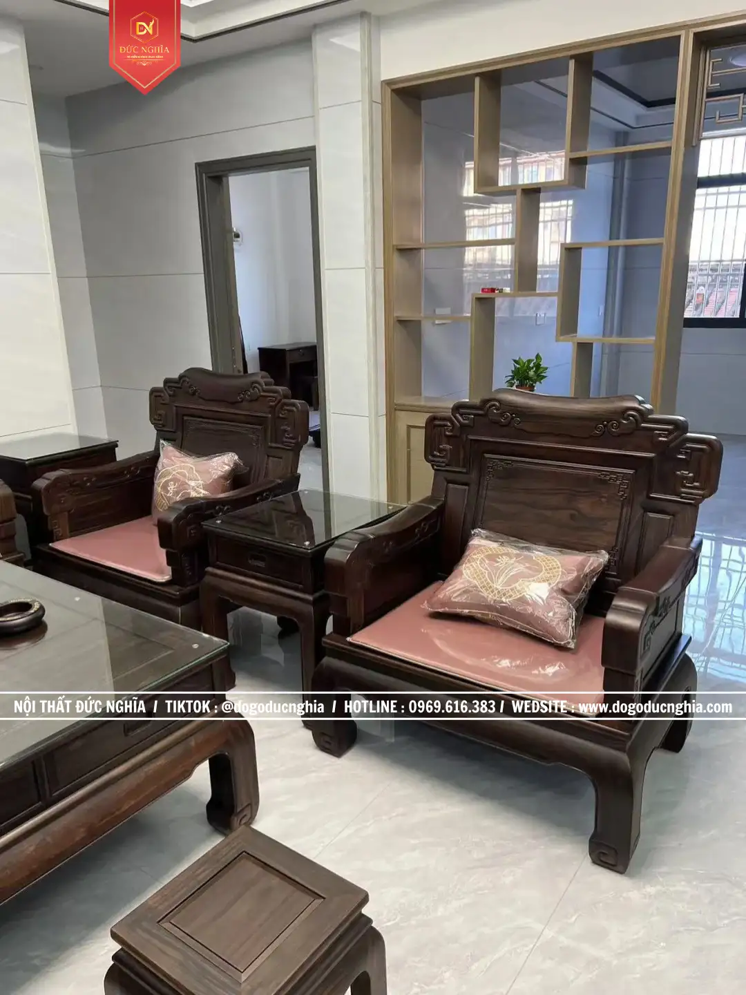 bo-ghe-trien-tranh-go-gu