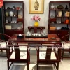 ban-ghe-phong-tra-go-huong